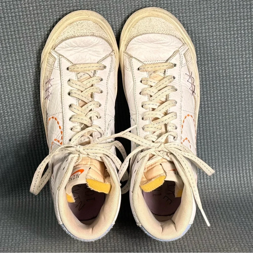 Nike Blazer‎ Mid 77 Vintage ‘Nike 101’ Sneakers Women’s Size 7.5